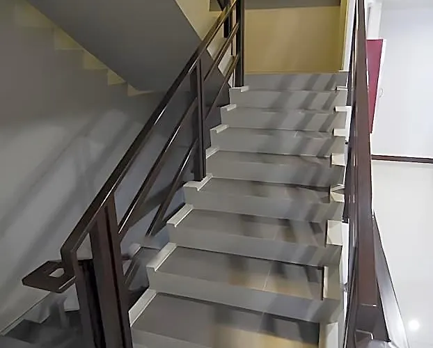 Regina Hometel Отель
